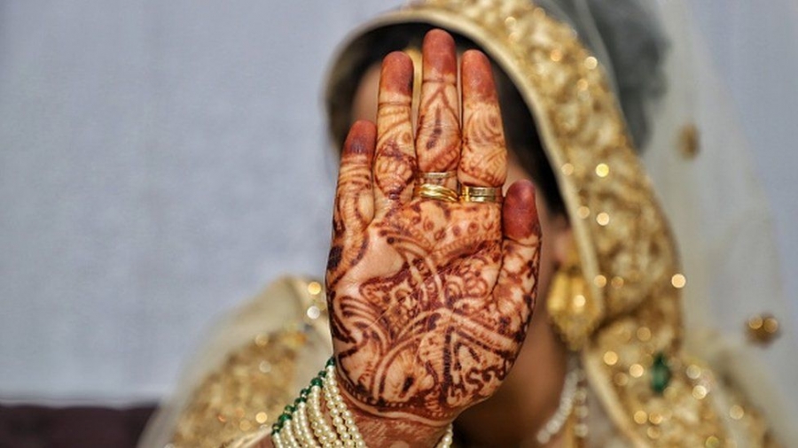 BBCPolygamy: Muslim women in India fight 'abhorrent' practice - BBC News
